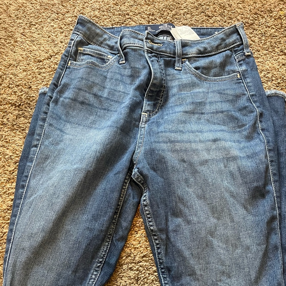 Hollister jeans